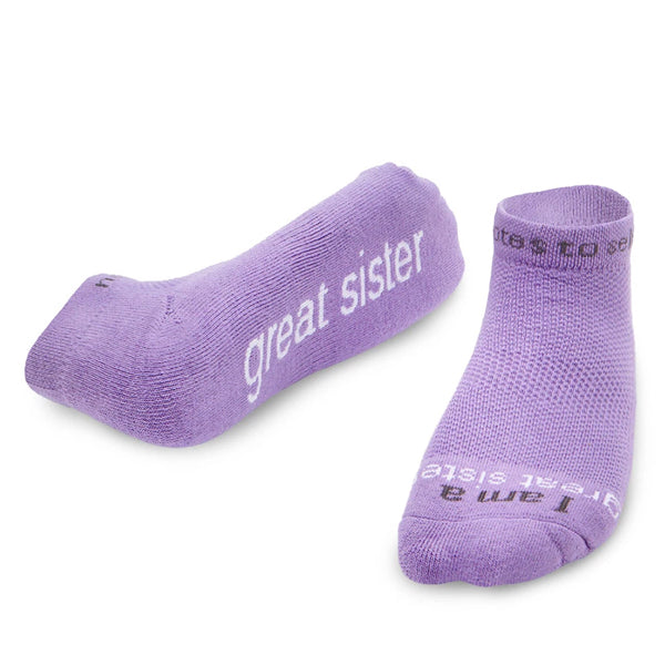'I am a great sister'® lilac low-cut socks